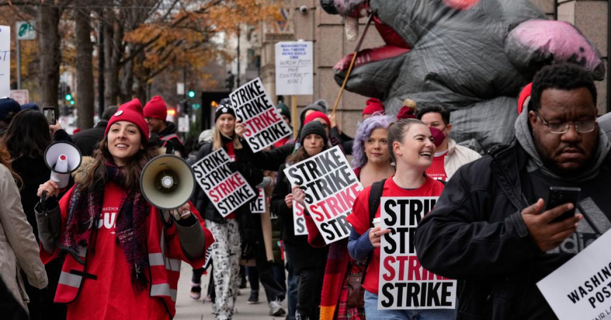 Washington Post Staffers Stage Walkout Amid Contract Dispute | Just The ...