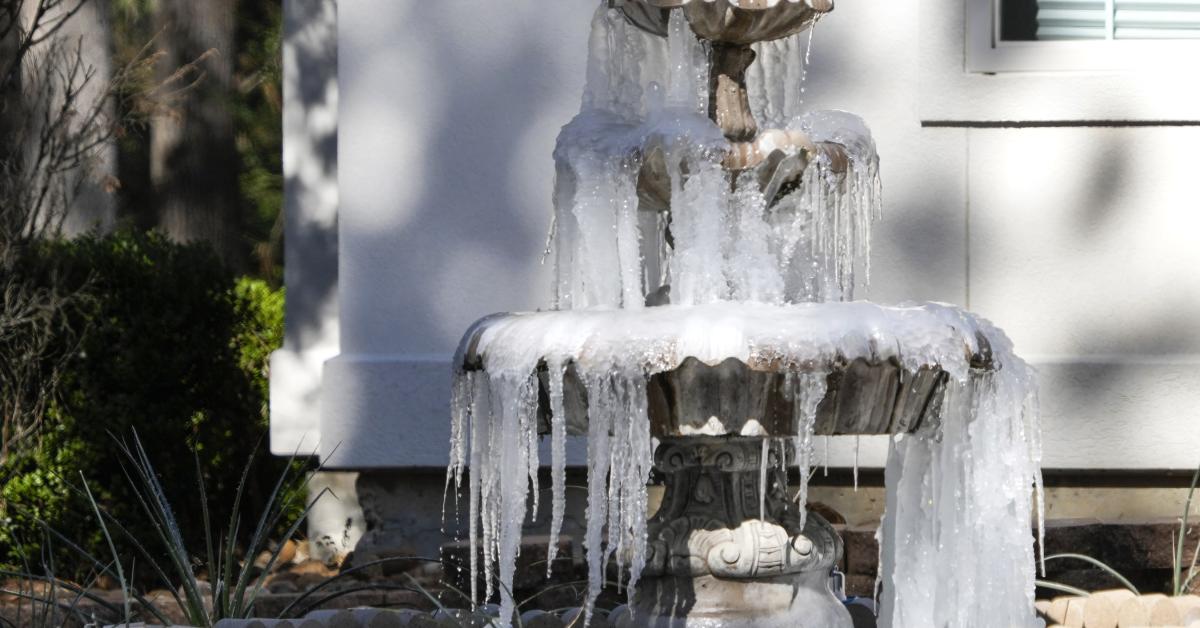 New Poll Shows Americans Toughing Out Cold Snap Like Patriots