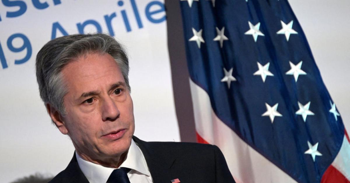 Blinken visits Ukraine, vows incoming US military aid will make 'real ...