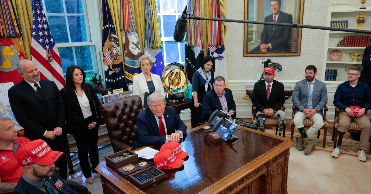 Watch Live: Trumps holds televised, 100-days cabinet meeting | Just The ...