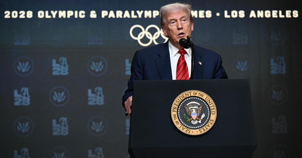 Trump accuses Pelosi of insider trading