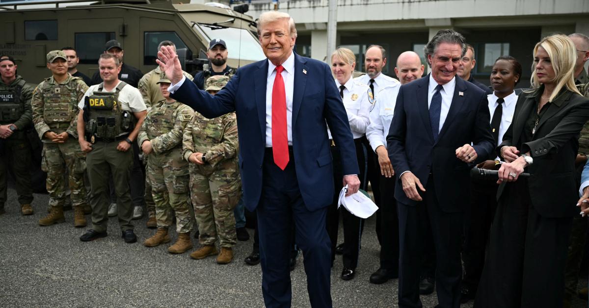 Bulldozing Crime: Trump plans to clean up Democrat-run cities over local objections