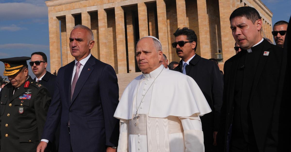 Pope Leo arrives in Turkey, as start of first foreign trip of his papacy