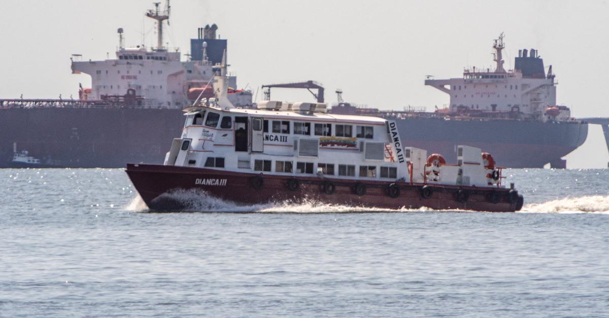 As Trump blockades Venezuelan oil, research shows that exports have far-reaching economic impacts