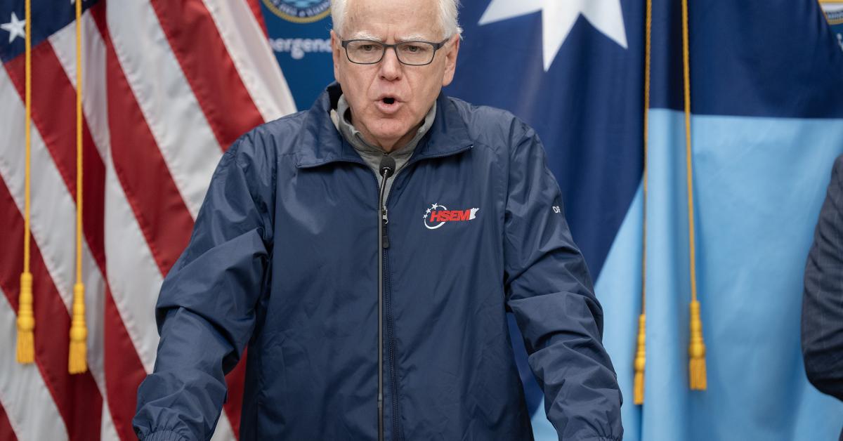 Walz meets Homan, sides agreed to further discussions on reducing federal agents in Minnesota