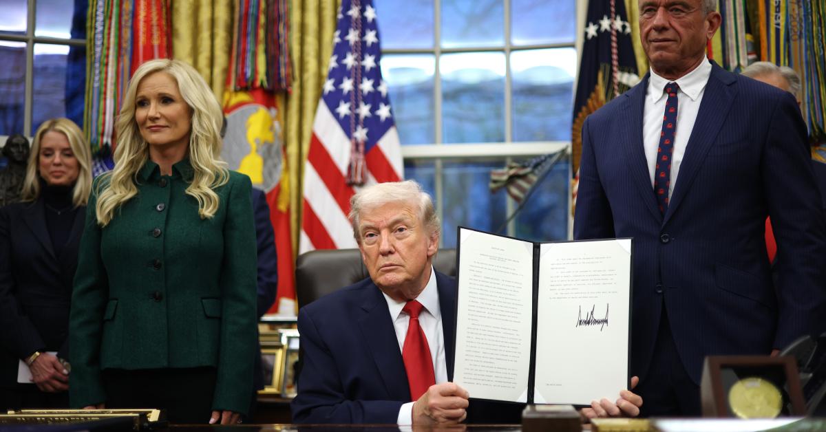 Trump Cabinet meeting discusses new Fed chair, Trump accounts, Russia and Ukraine