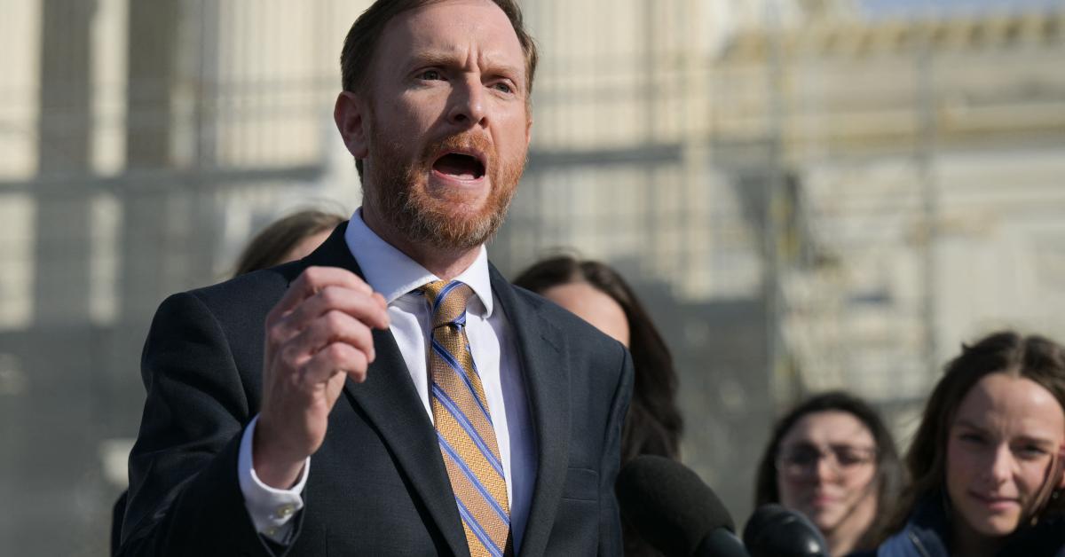 Climate-advocacy materials removed from federal judicial manual, but issues remain, experts say