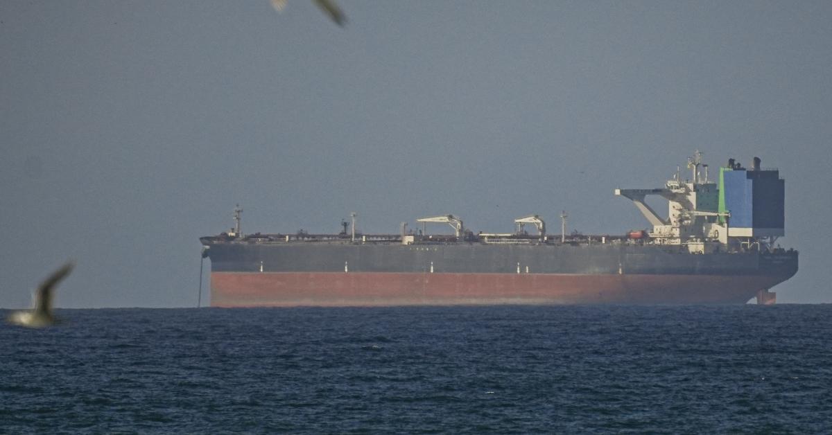 Chokehold: Iran could run out of oil storage with Trump blockade, wreaking havoc with its economy