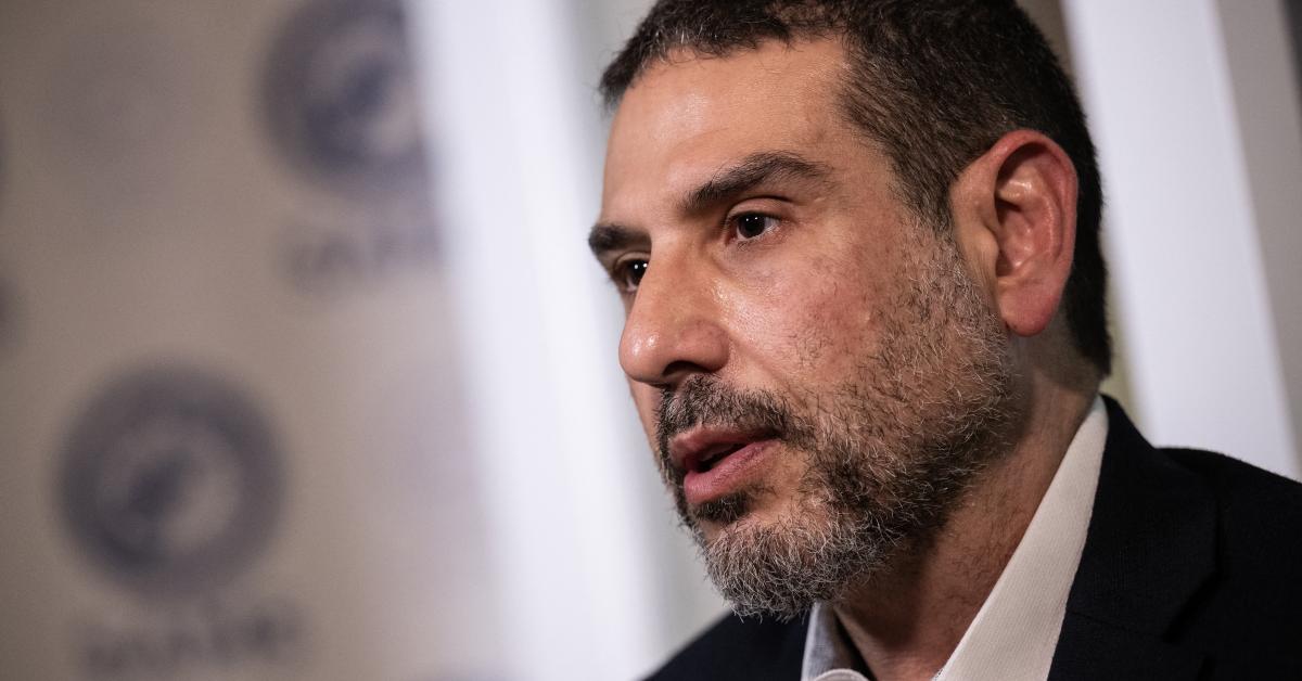 Islamic activist Linda Sarsour aids House contender linked to Blind Sheikh and an Al-Qaeda front