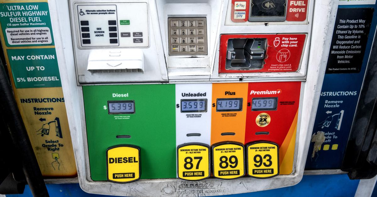 US crude oil prices pass $100 per barrel as Trump says war in Iran will end after midterms