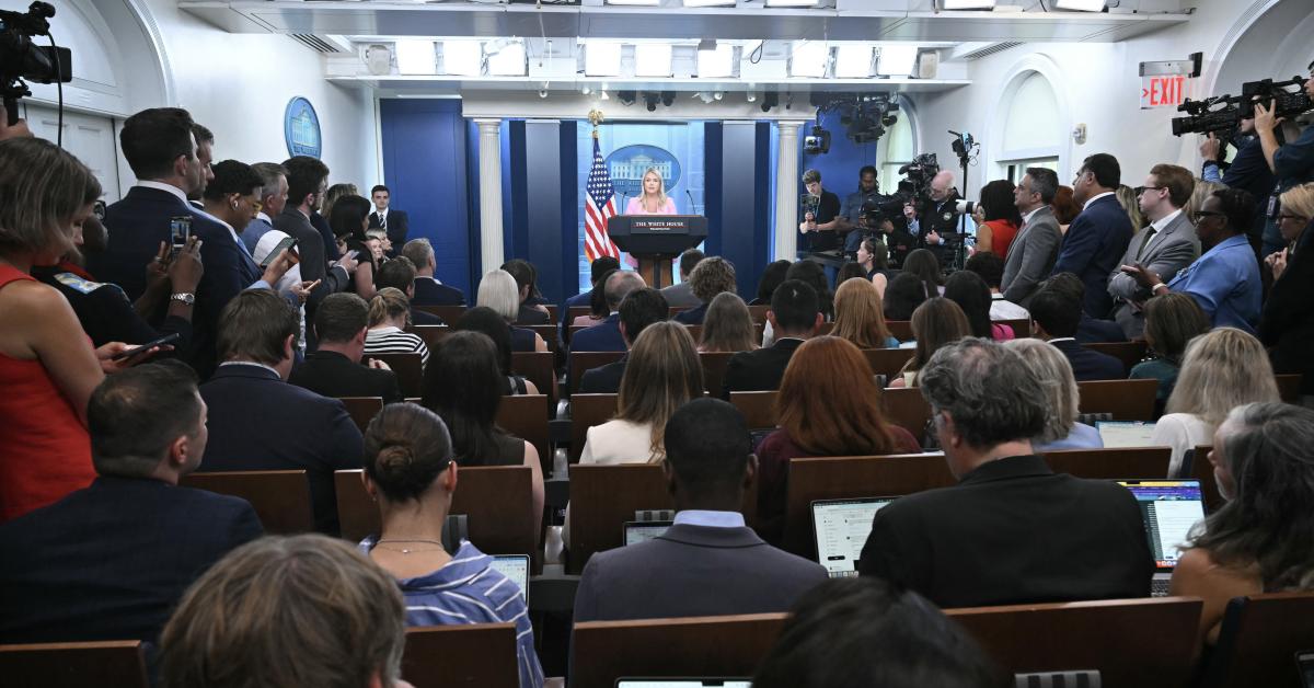 Trump bans CNN, MSNOW, and Politico from White House