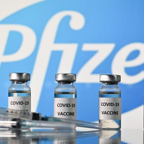 Pfizer says vaccine efficacy wanes over time, makes case for booster shot