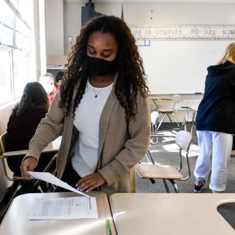 Ohio mayor, parents demand resignation of school board, teachers over inappropriate booklet