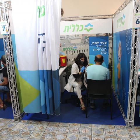 In spite of high vaccination numbers, Israel sees ‘record’ COVID wave