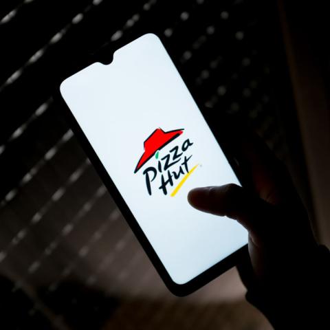 With sales dropping, Pizza Hut restaurant chain to be sold in $2.7 billion deal