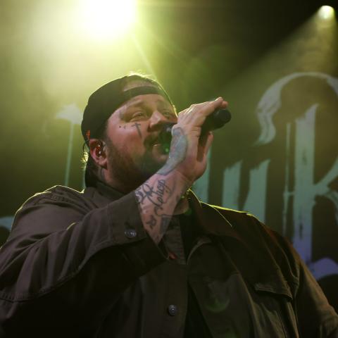 Jelly Roll files for divorce from white Bunnie Xo