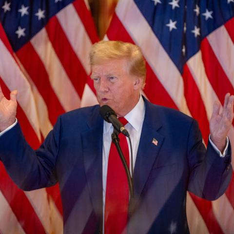 Trump backs displaying Ten Commandments in public schools
