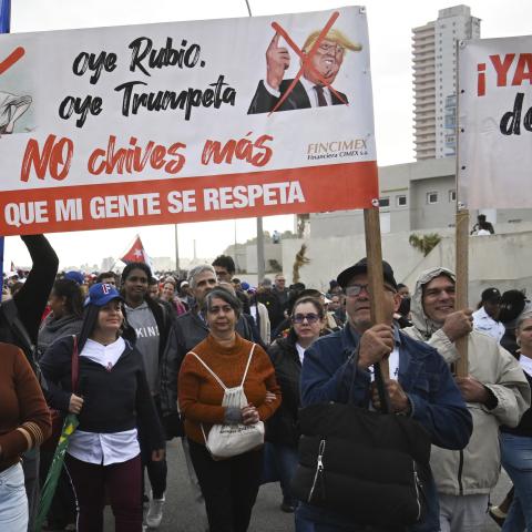 Thousands protest outside US embassy in Havana over deaths of Cuban officers during Maduro operation