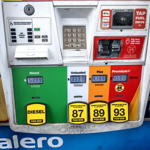 US crude oil prices pass $100 per barrel as Trump says war in Iran will end after midterms